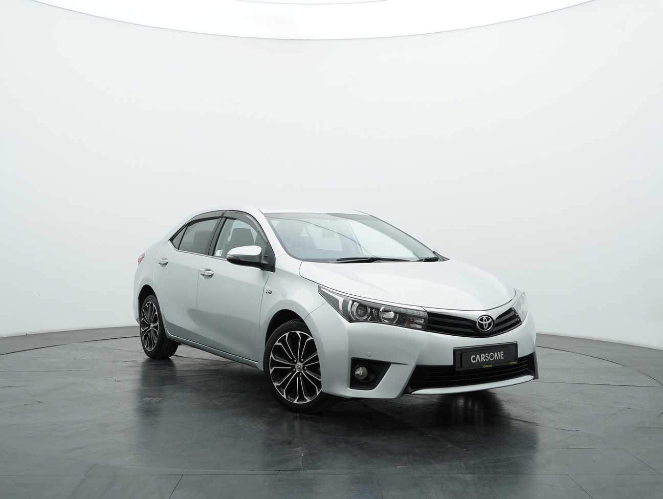 used 2014 Toyota Corolla Altis V 2.0