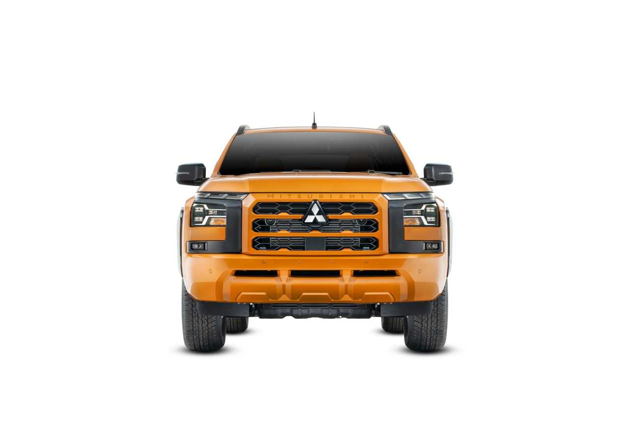 used 2025 Mitsubishi Triton Athlete Dual Cab 4X4 2.4