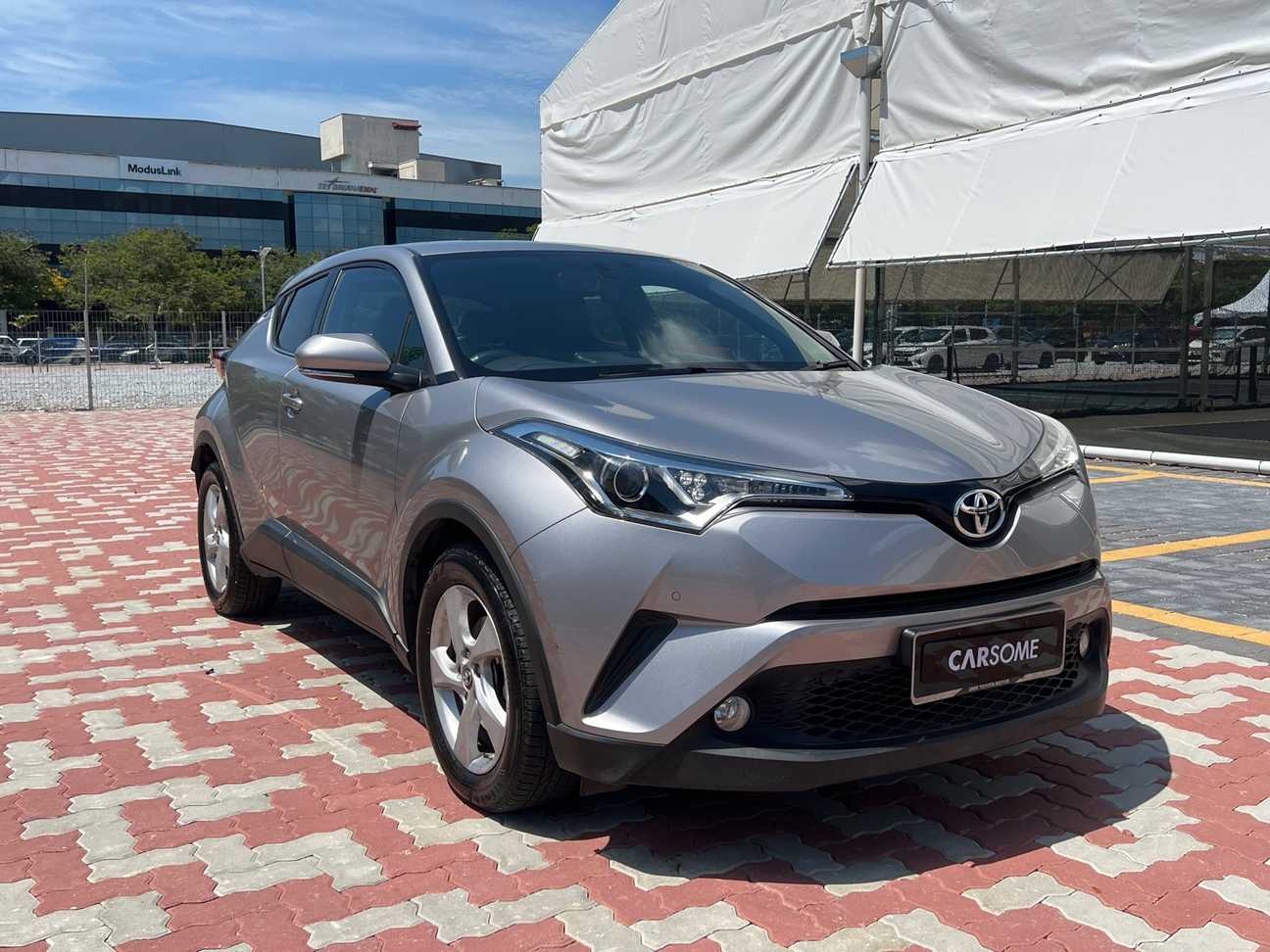 terpakai 2018 Toyota C-HR  1.8