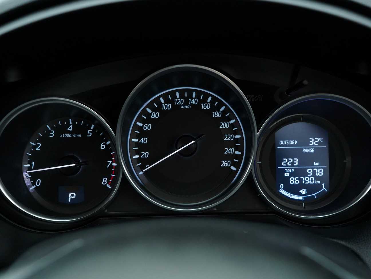 terpakai 2016 Mazda CX-5 SKYACTIV-G GLS 2.0