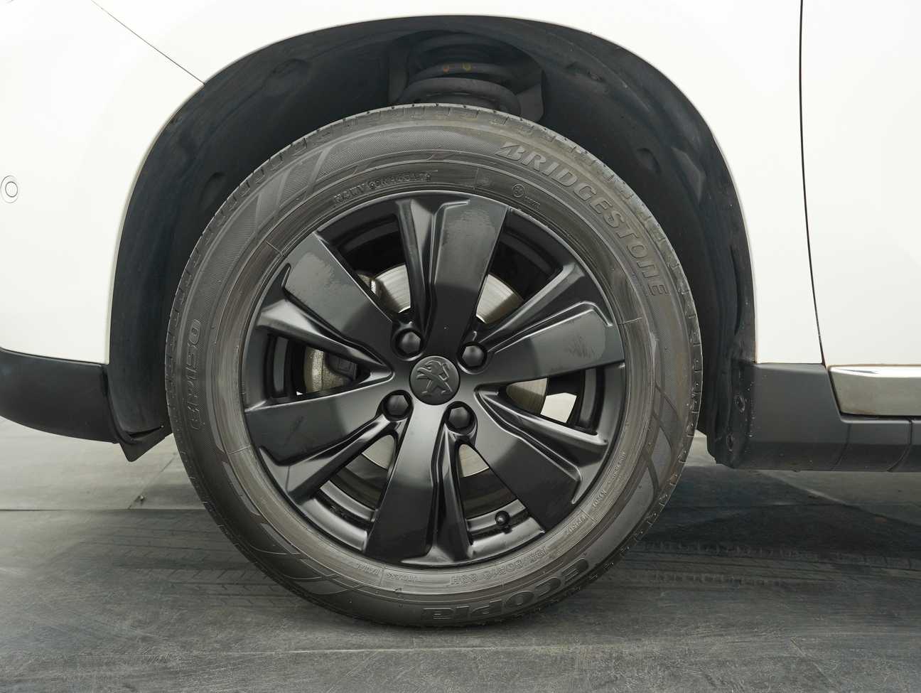 used 2015 Peugeot 2008 VTi 1.6