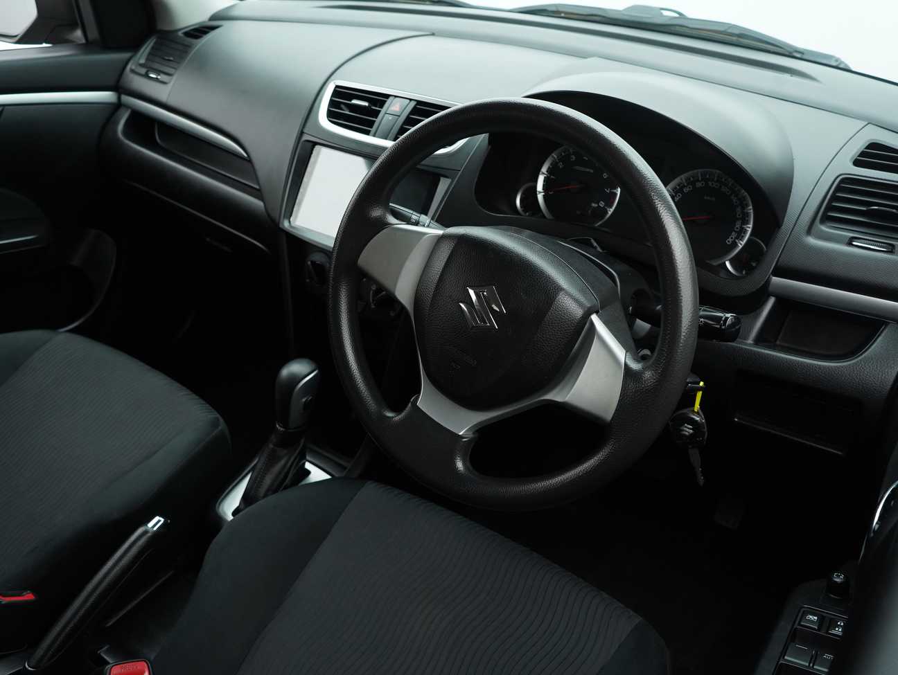 used 2013 Suzuki Swift GL 1.4