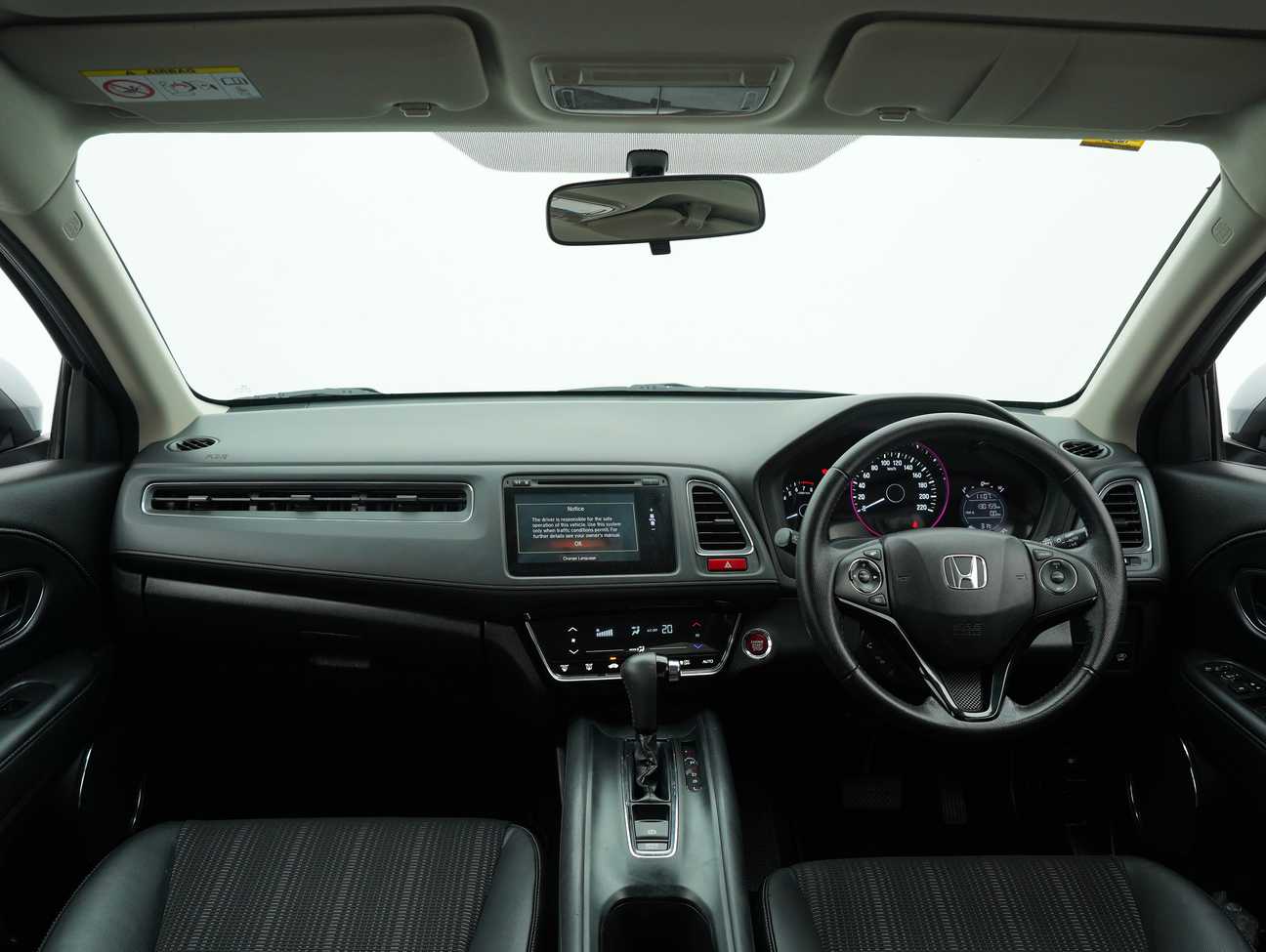 used 2017 Honda HR-V V 1.8