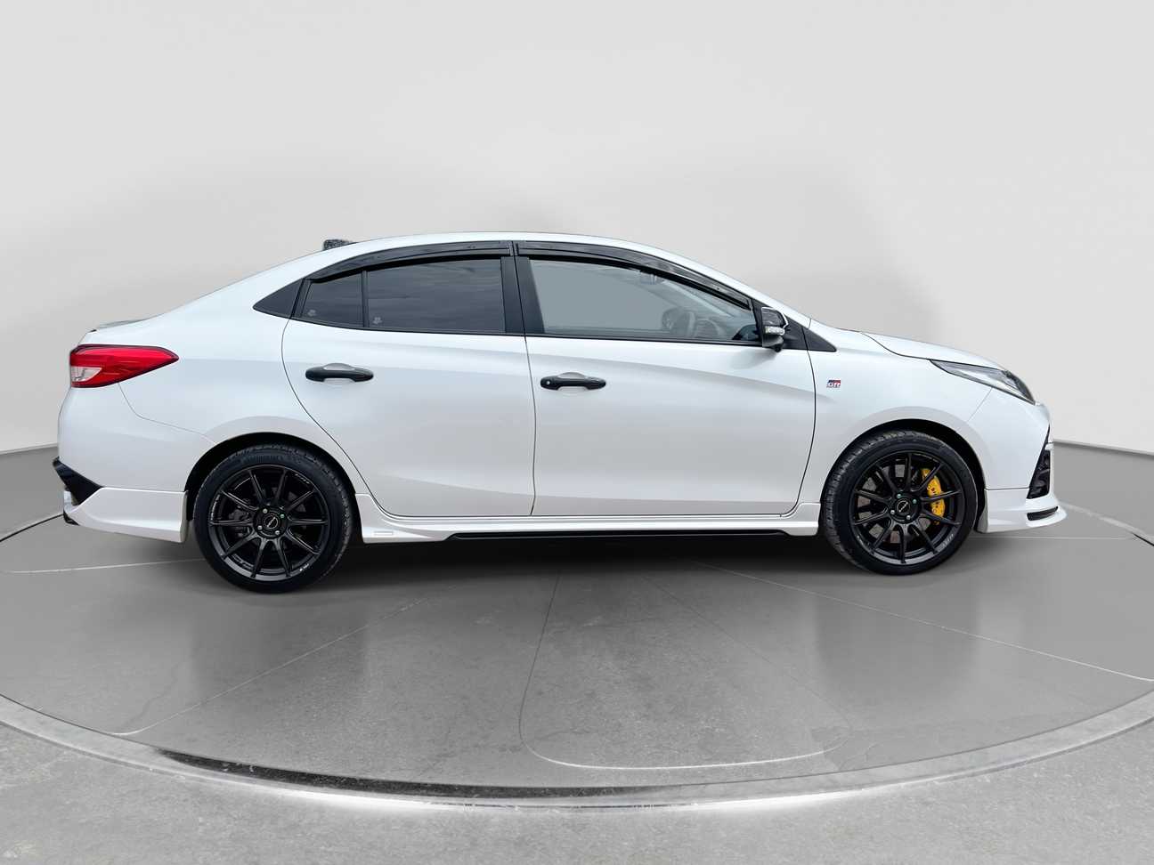 used 2022 Toyota Vios GR-S 1.5