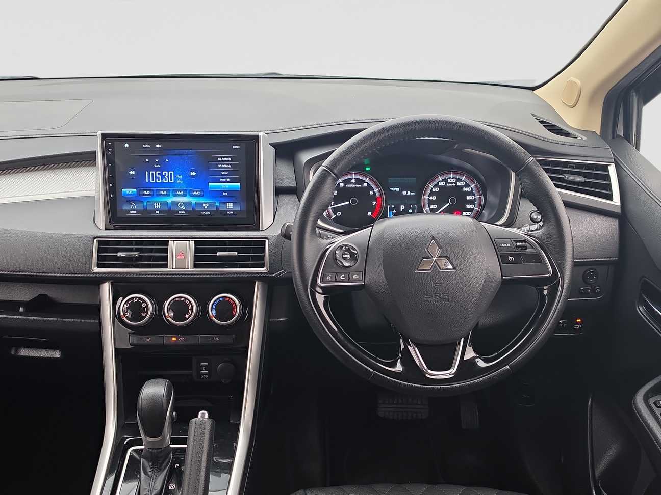 terpakai 2023 Mitsubishi Xpander  1.5