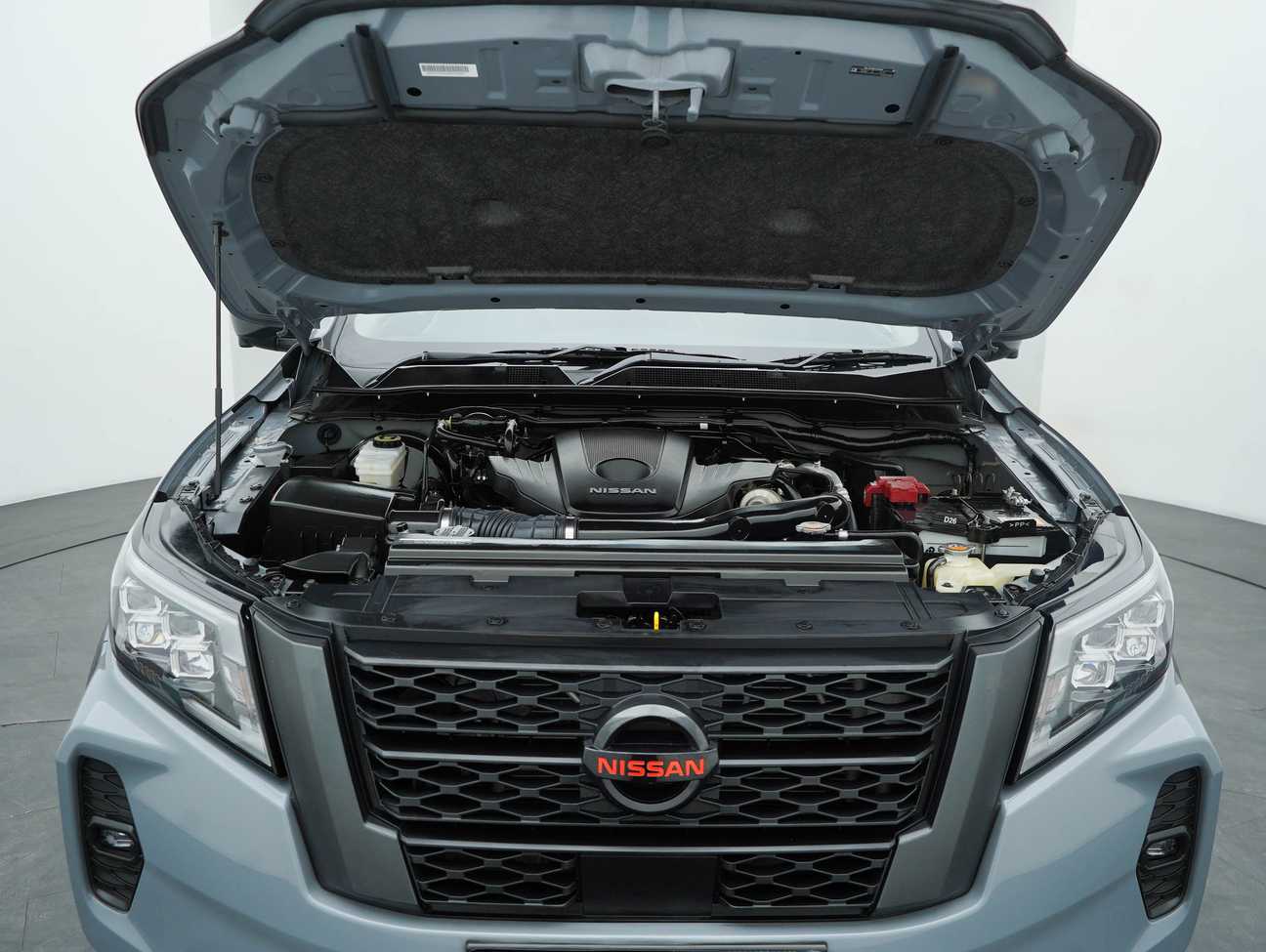 terpakai 2023 Nissan Navara PRO-4X Dual Cab 2.5