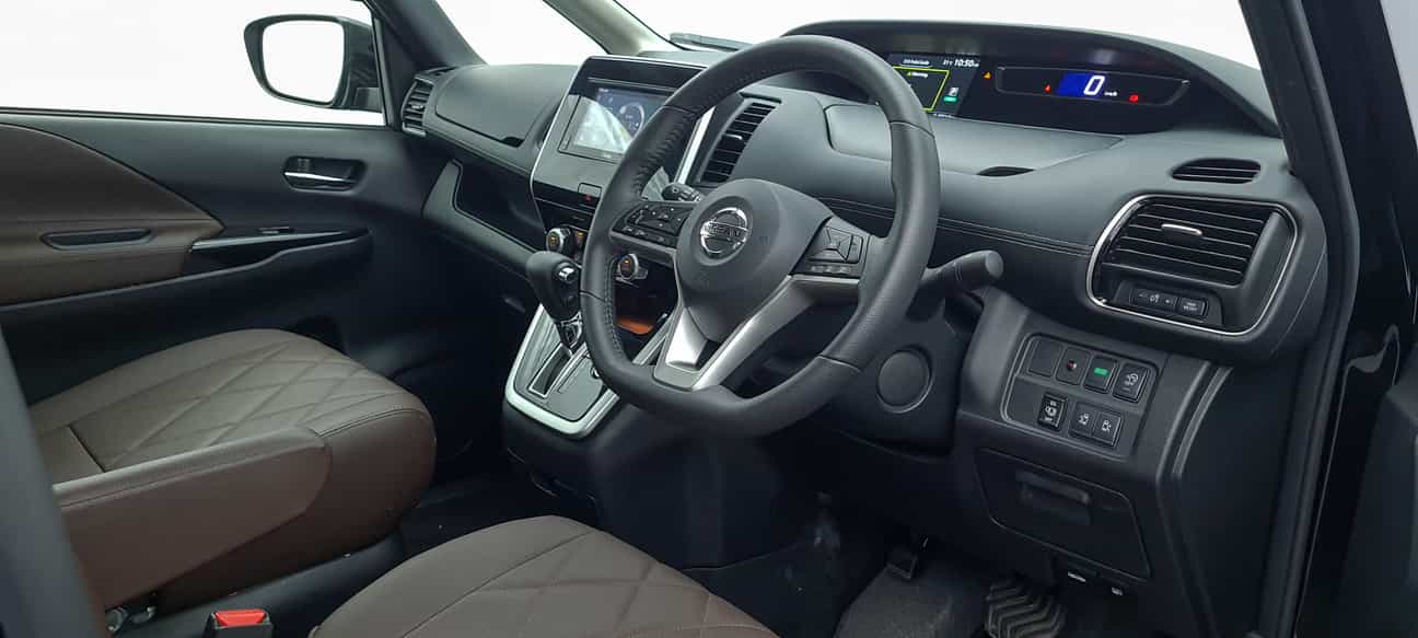 used 2020 Nissan SERENA S-HYBRID HIGH-WAY STAR 2.0