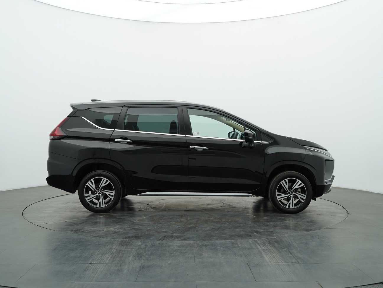 used 2021 Mitsubishi Xpander  1.5