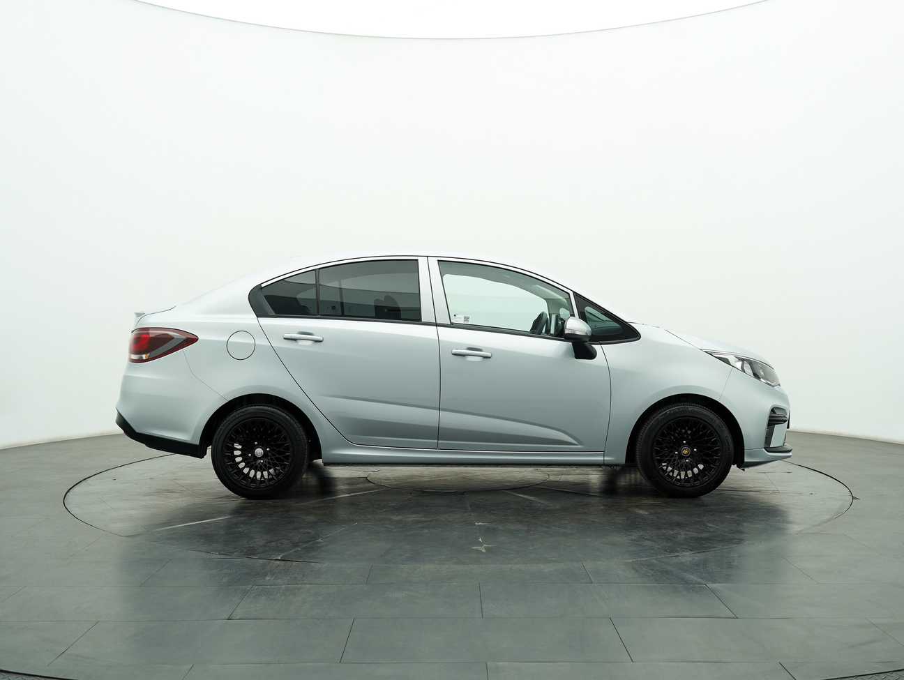 terpakai 2021 Proton Persona Standard 1.6