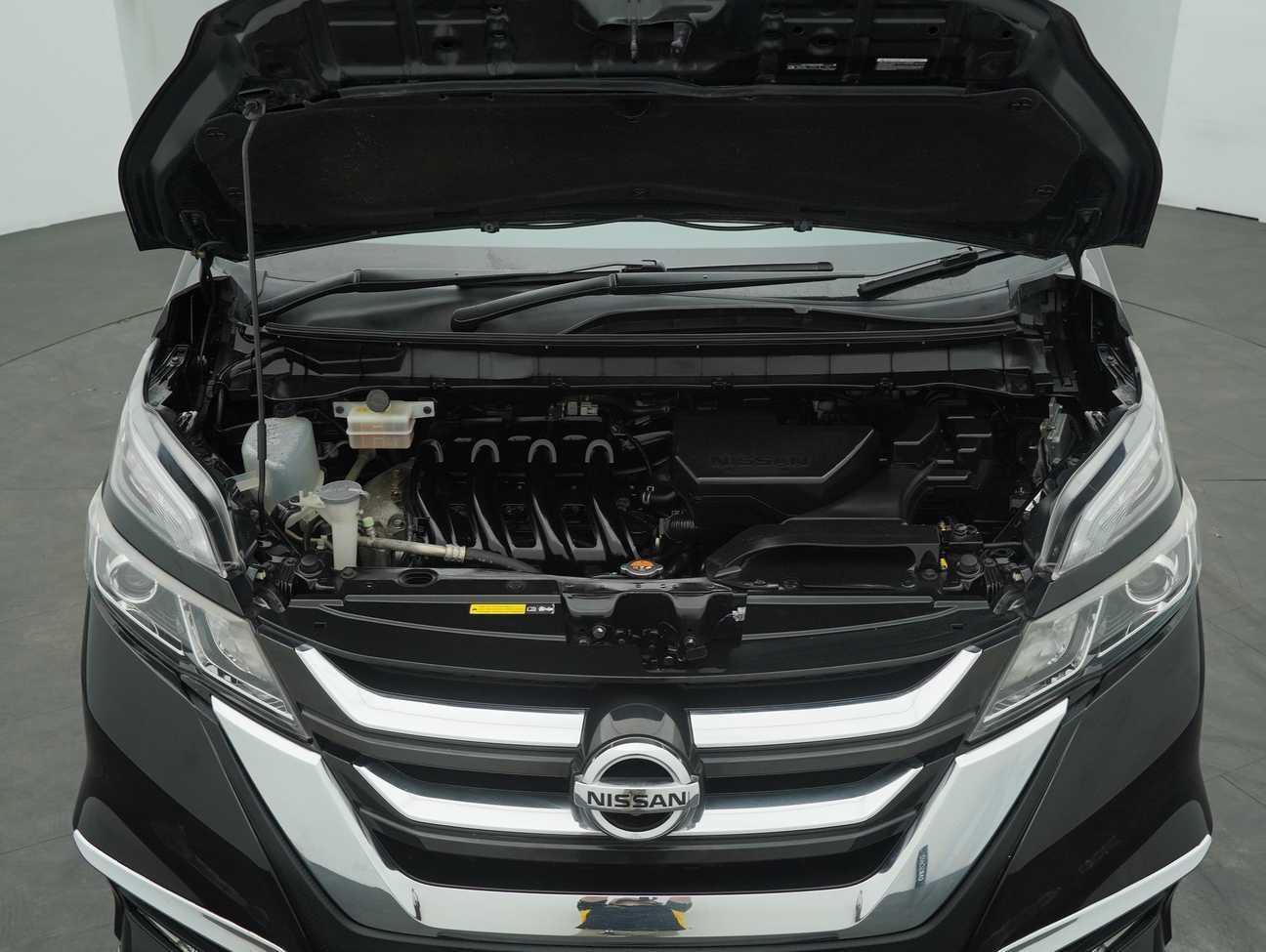terpakai 2019 Nissan Serena S-Hybrid High-Way Star J Impul 2.0