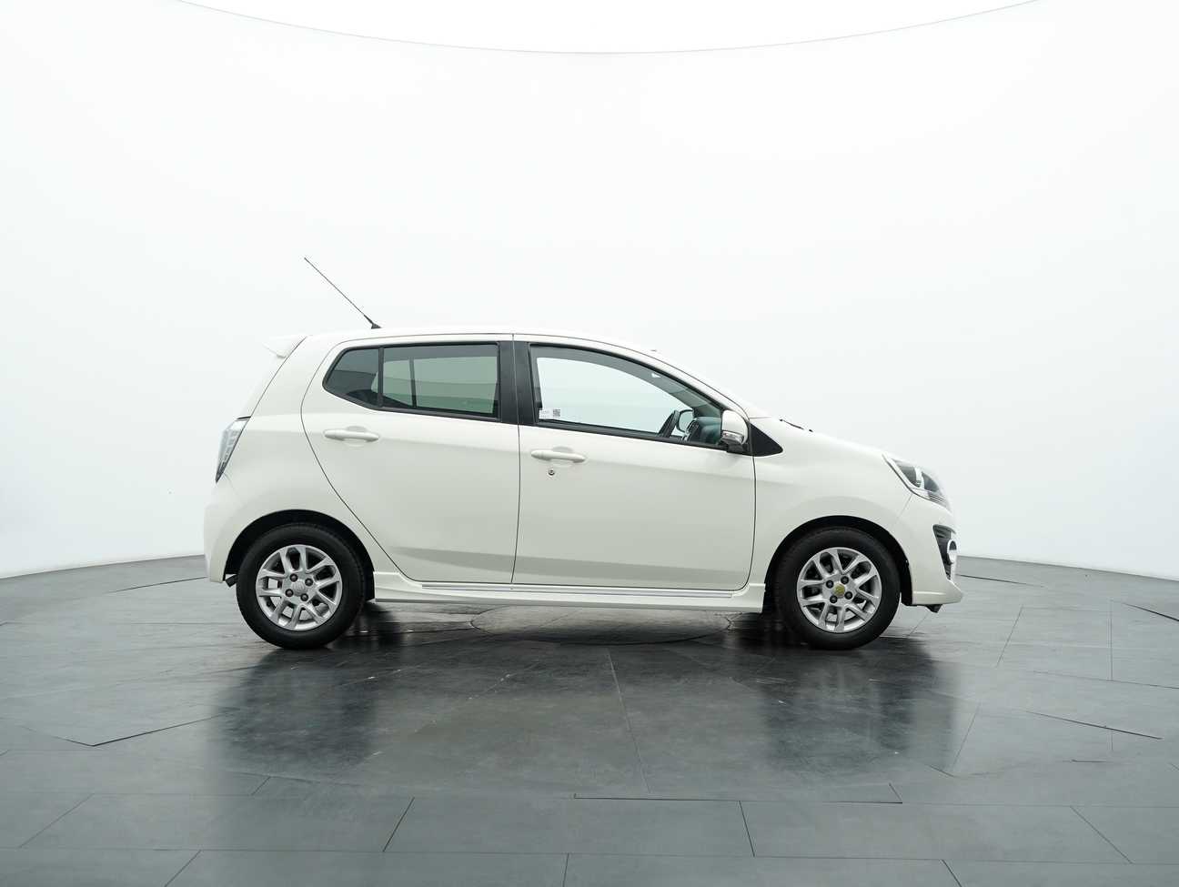 used 2015 Perodua AXIA Advance 1.0