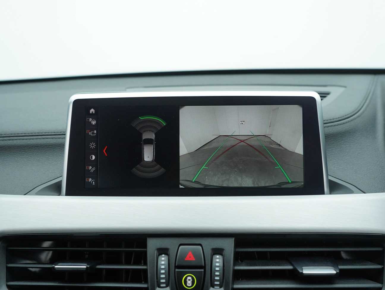 terpakai 2021 BMW X1 sDrive20i M Sport 2.0