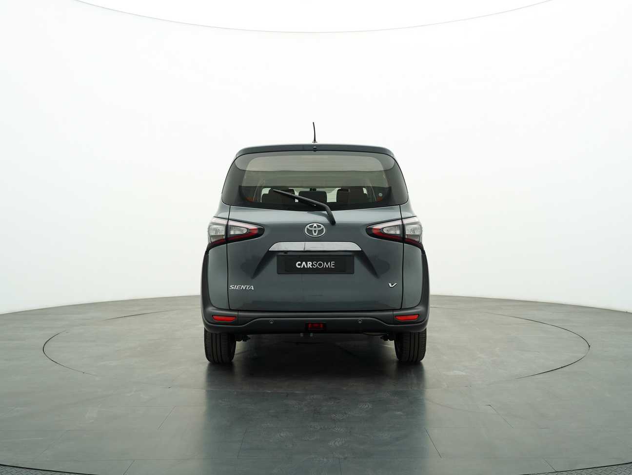used 2016 Toyota Sienta V 1.5