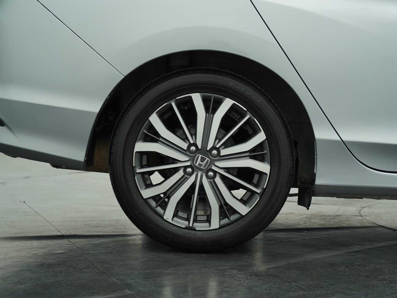 used 2017 Honda City V i-VTEC 1.5