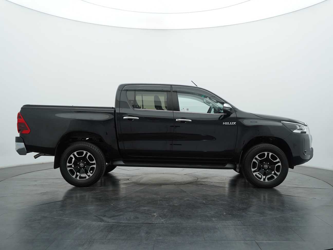 used 2021 Toyota Hilux V Dual Cab 2.4