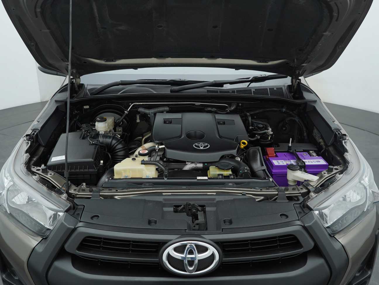 terpakai 2021 Toyota Hilux E Dual Cab 2.4