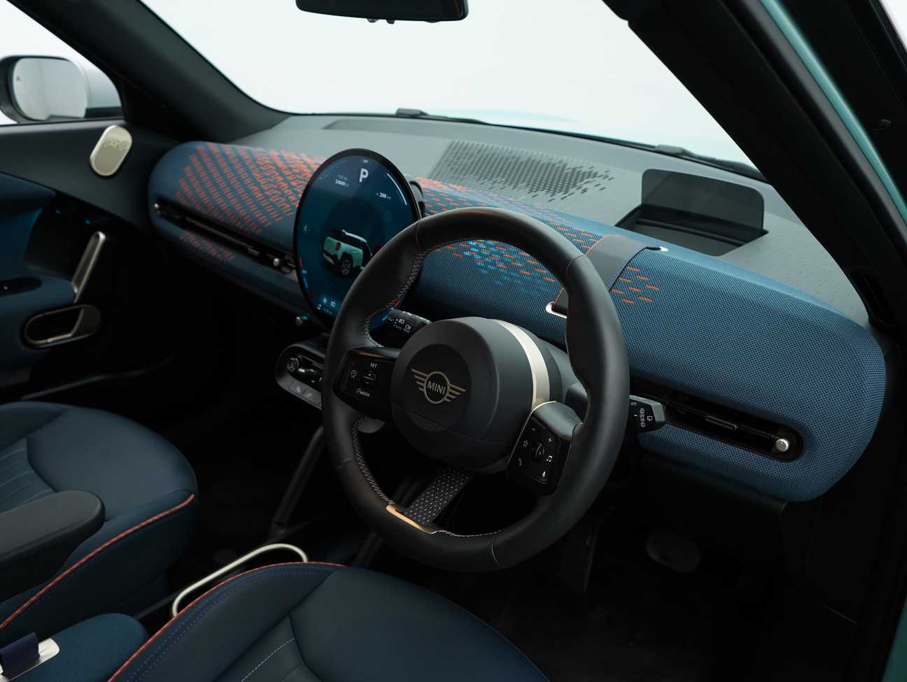 used 2024 MINI Aceman SE 