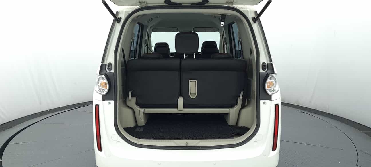 used 2017 Mazda BIANTE SKYACTIV-G 2.0