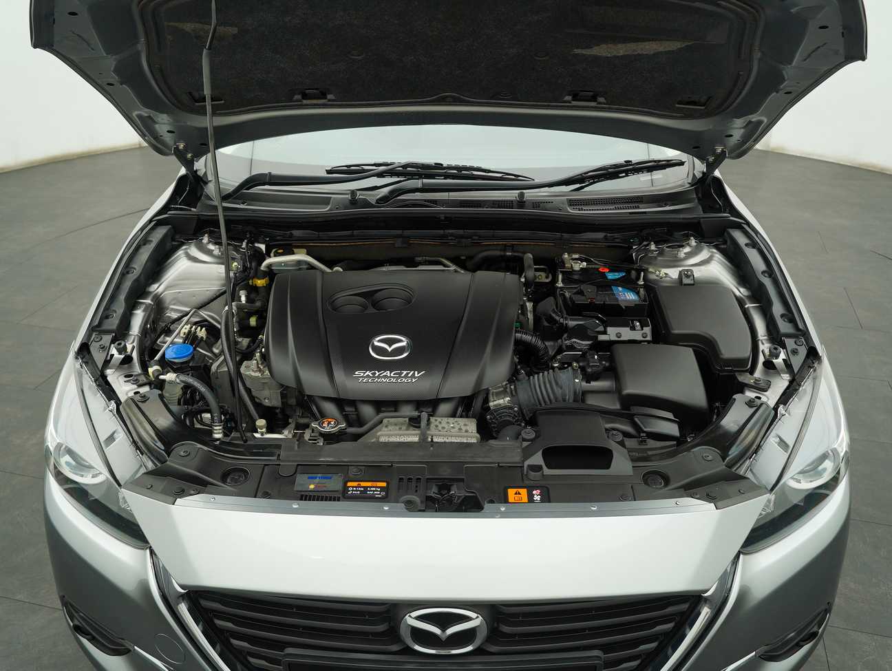 terpakai 2017 Mazda 3 SKYACTIV-G GL 2.0