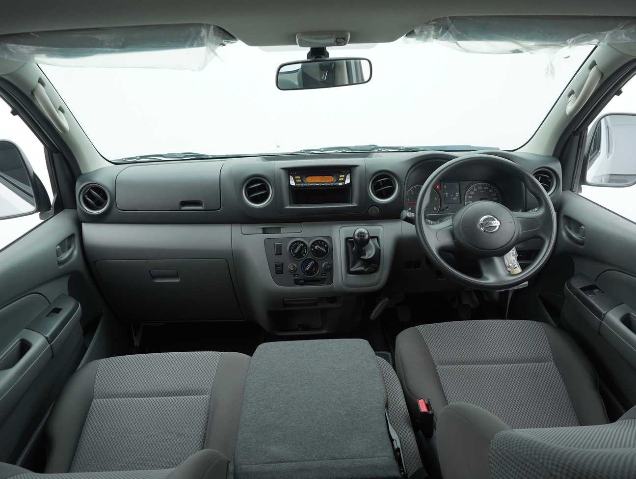 used 2017 Nissan NV350 Urvan  2.5