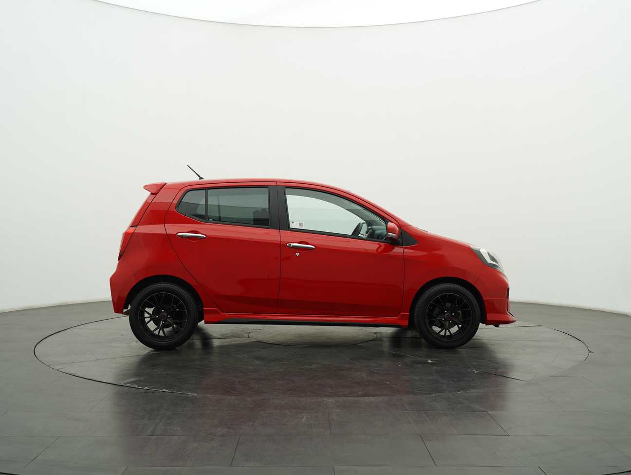 terpakai 2019 Perodua AXIA SE 1.0