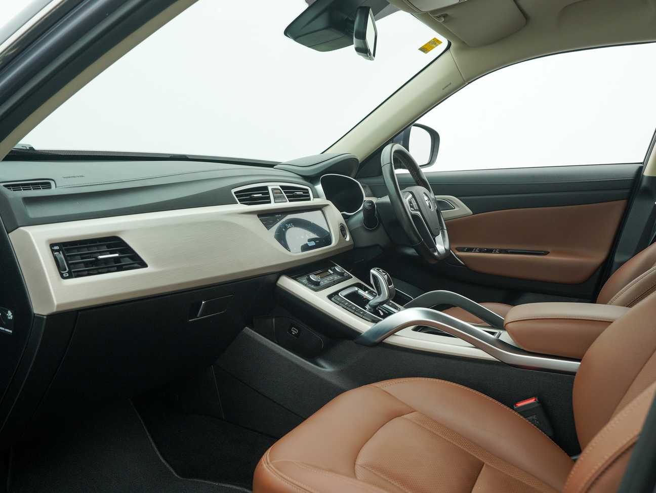 used 2020 Proton X70 Premium 1.8