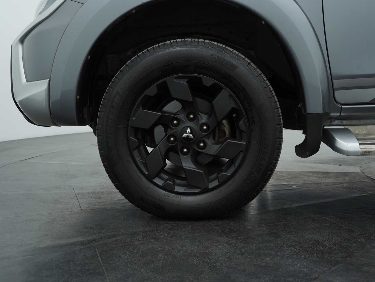used 2017 Mitsubishi Triton VGT Adventure X Dual Cab 2.4