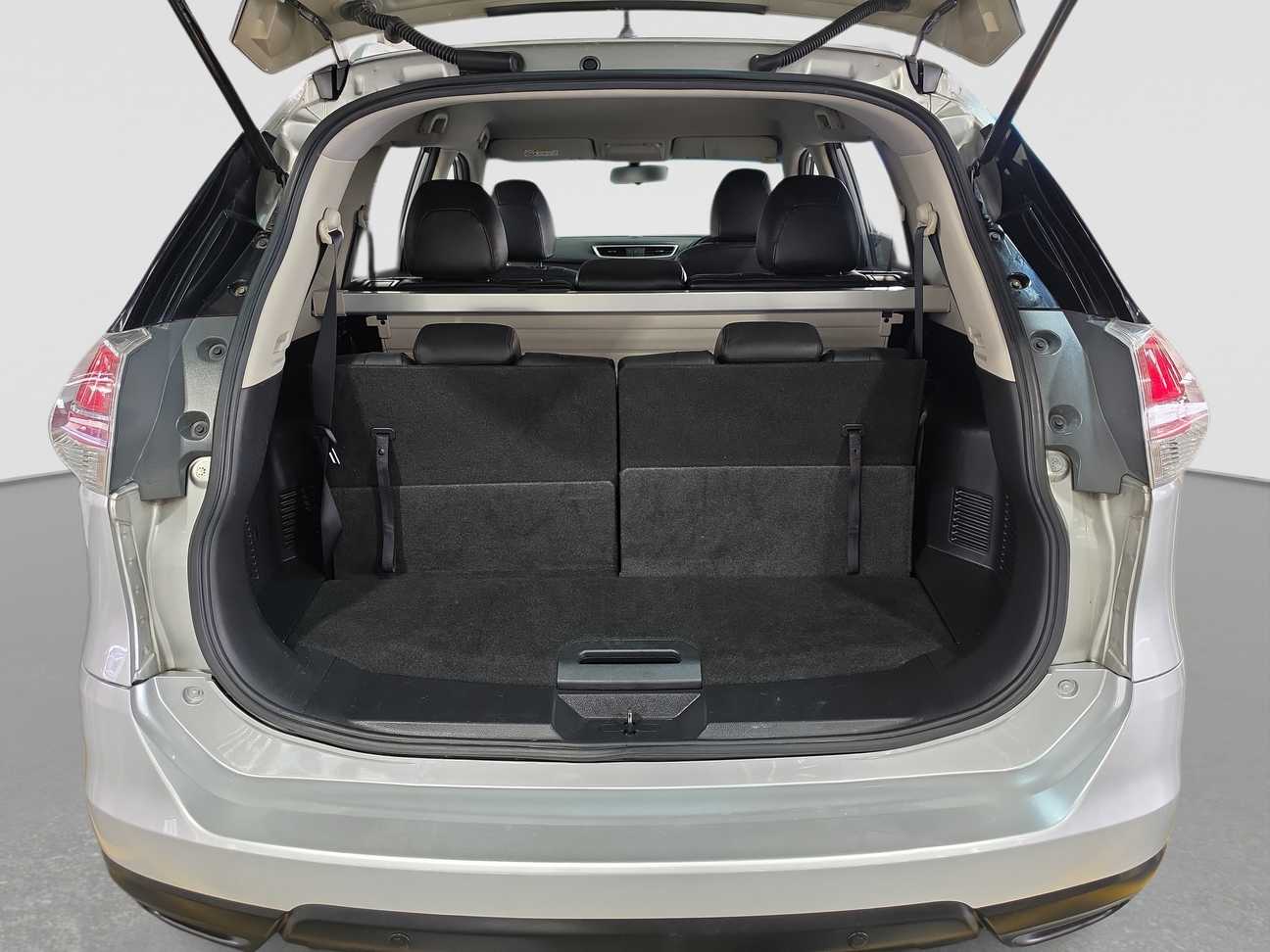 used 2016 Nissan X-Trail  2.0
