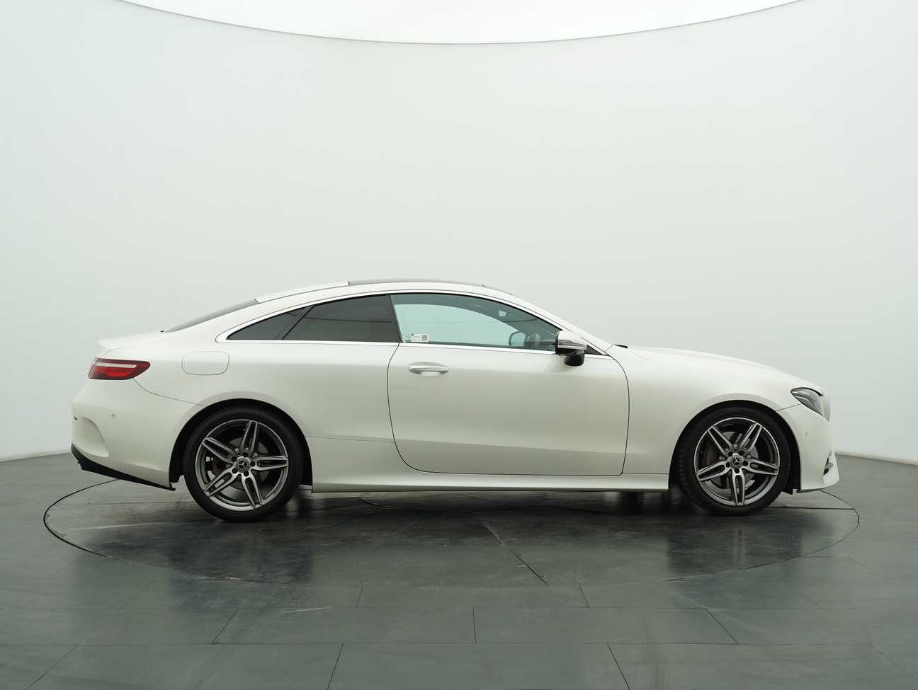 used 2017 Mercedes-Benz E200 AMG Line 2.0