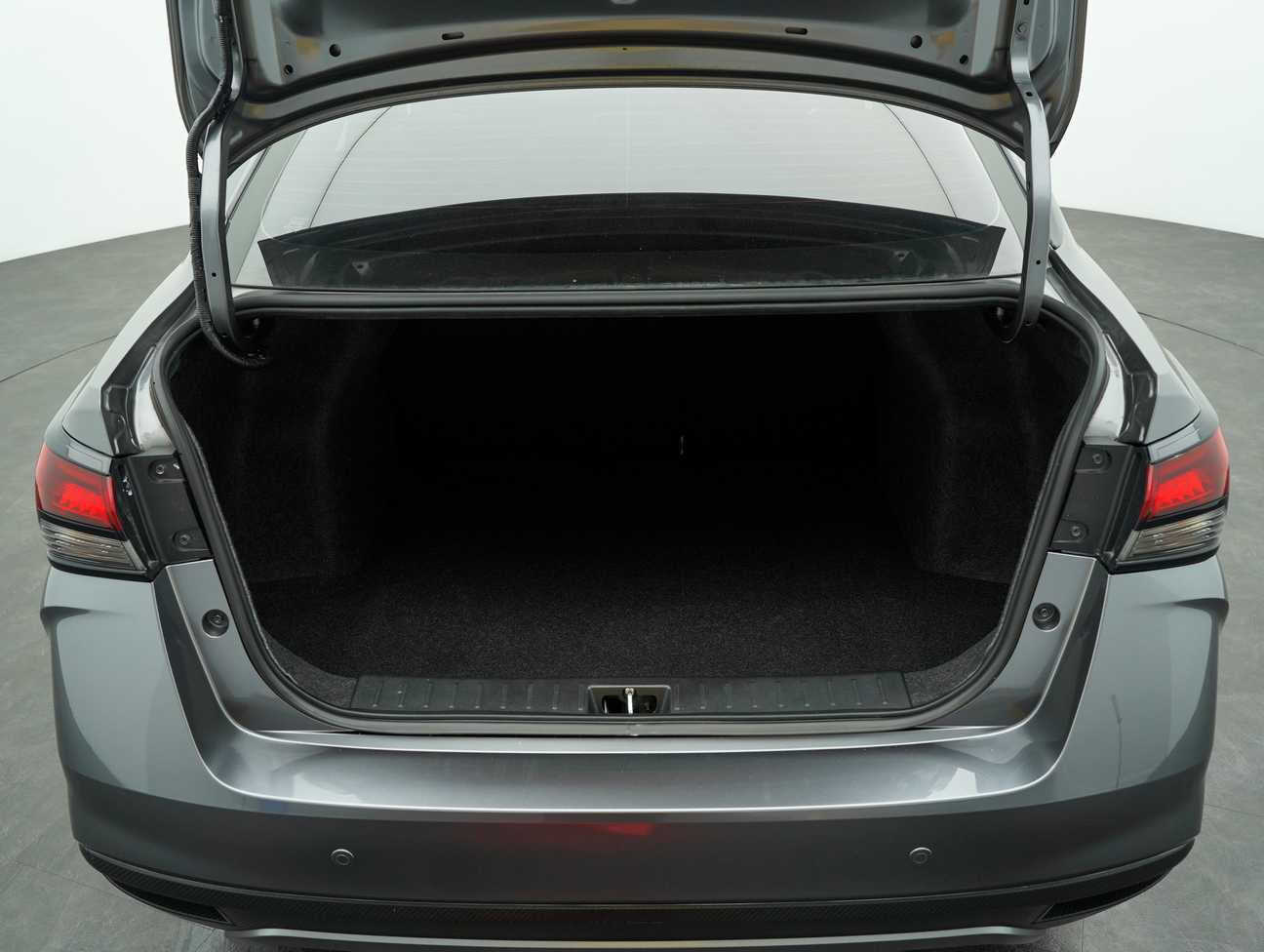 used 2021 Nissan Almera VL 1.0