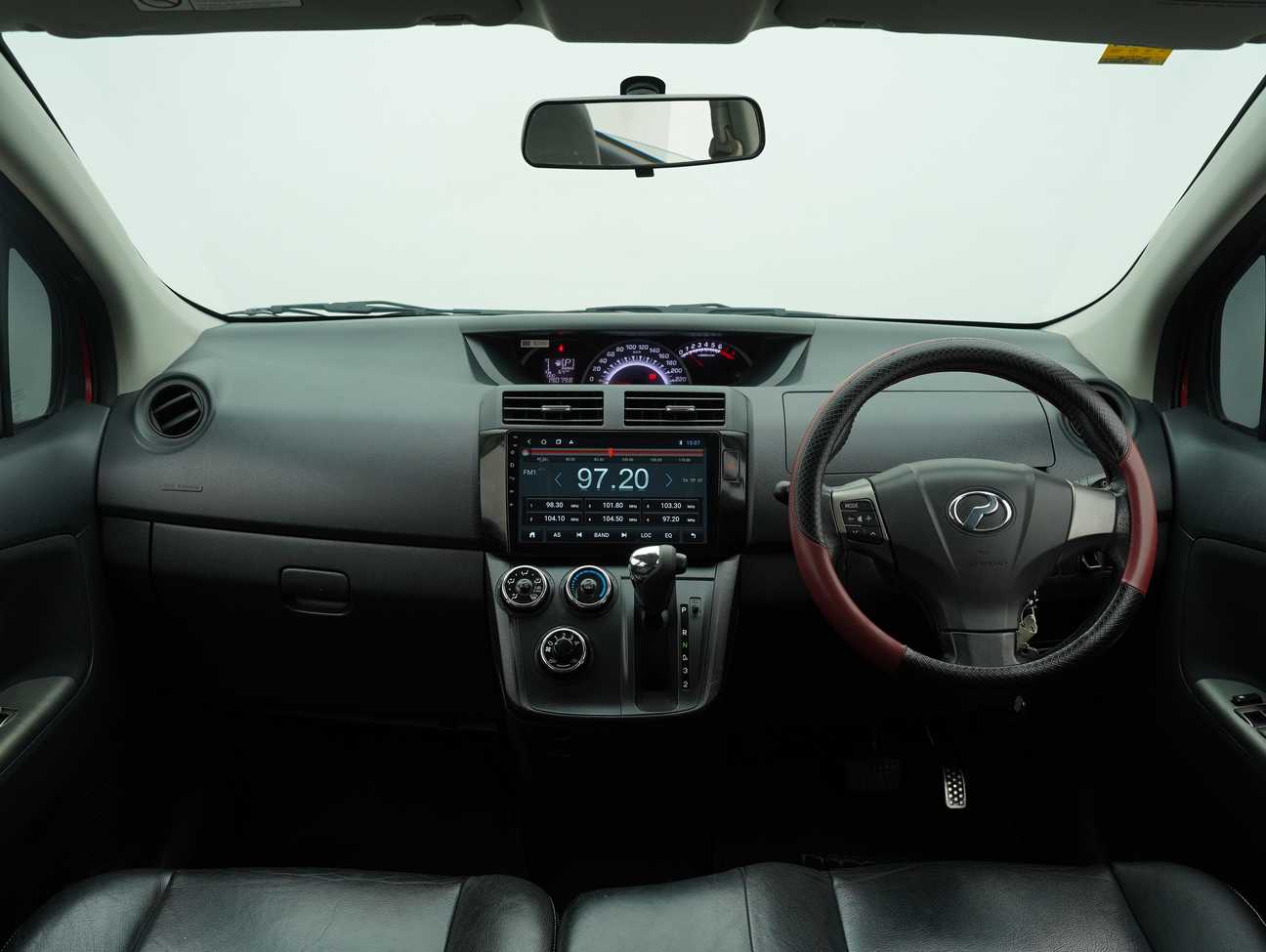 terpakai 2014 Perodua Alza Advance 1.5