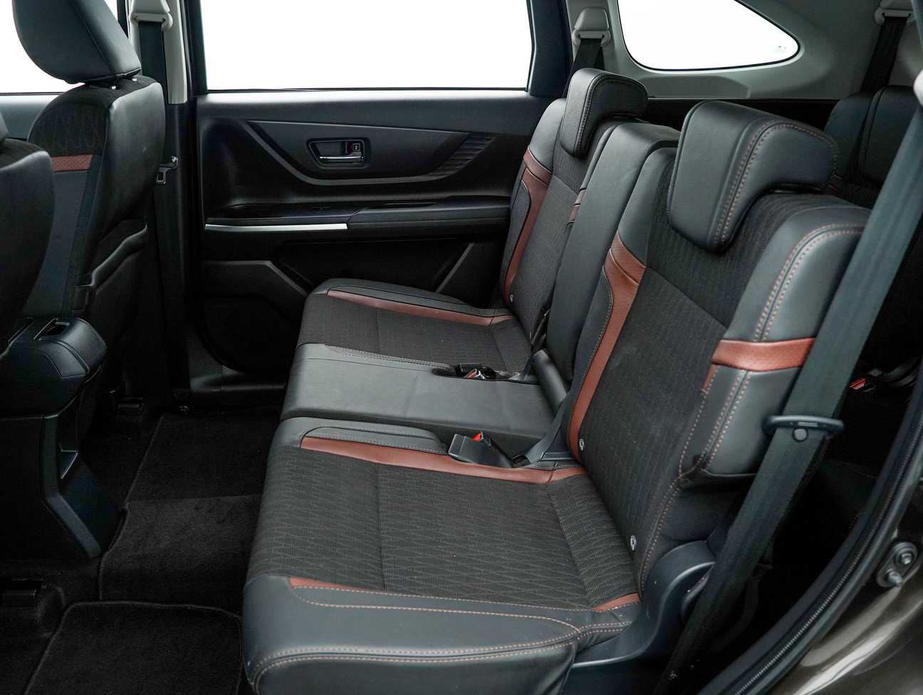 used 2023 Perodua Alza AV 1.5