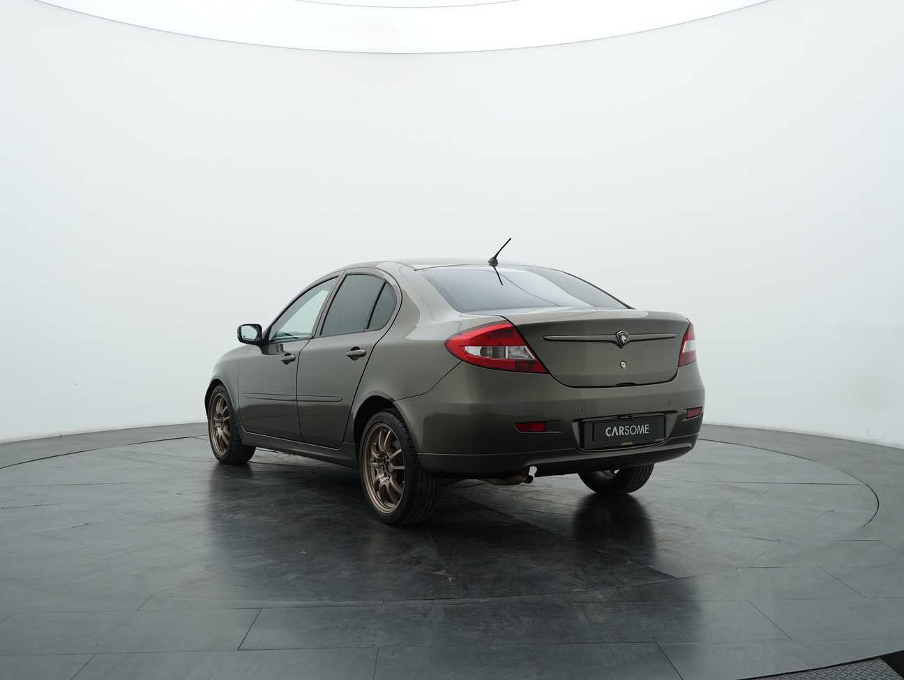 used 2014 Proton Persona SV 1.6