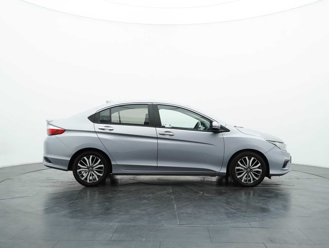 used 2017 Honda City V 1.5