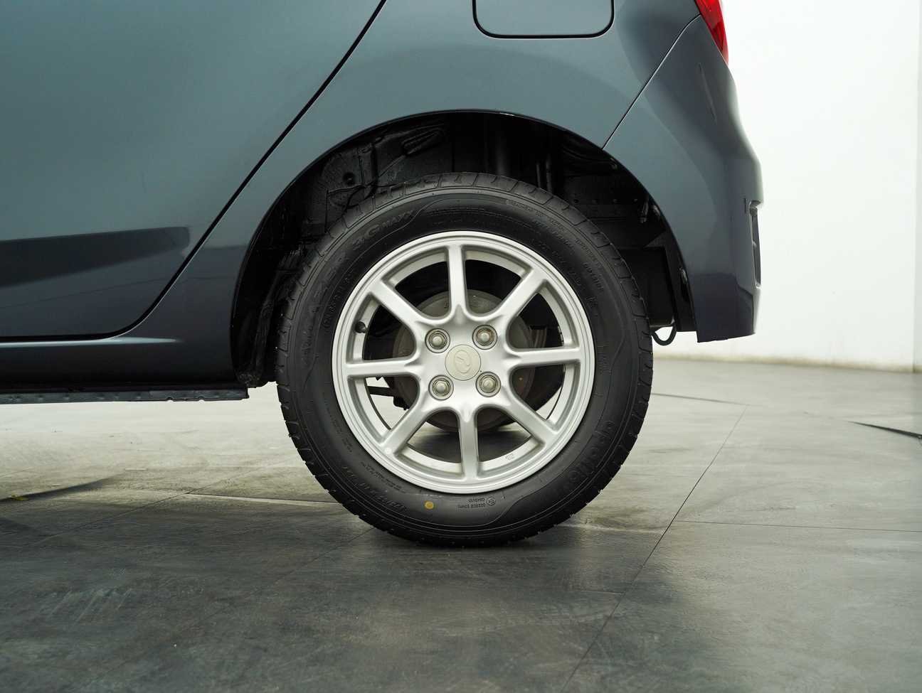 terpakai 2015 Perodua AXIA G 1.0