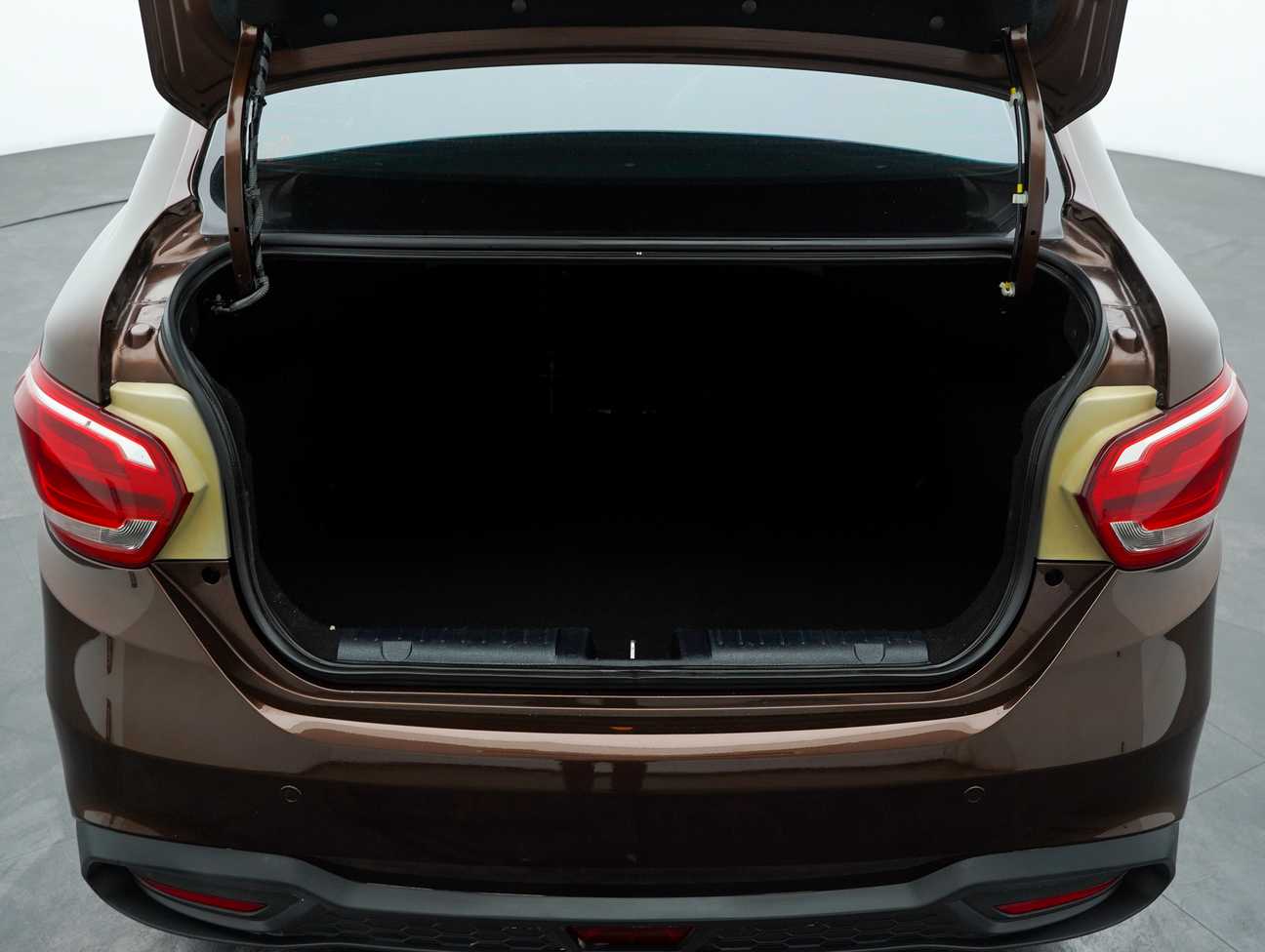 used 2017 Proton Persona Premium 1.6