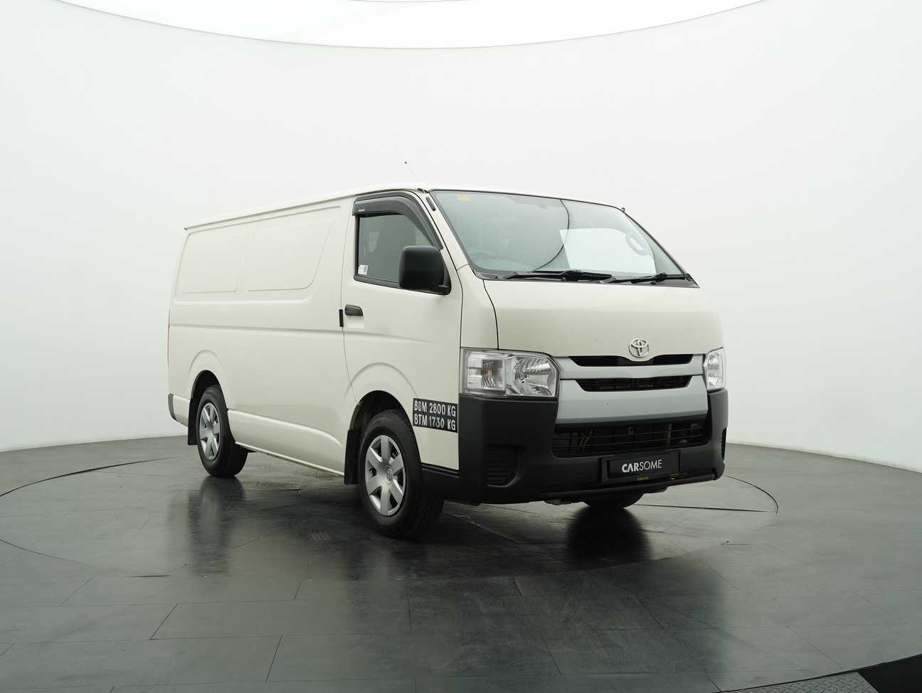 used 2022 Toyota Hiace Panel 2.5
