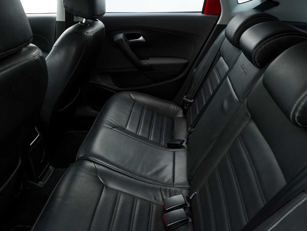 terpakai 2017 Volkswagen Polo  1.6