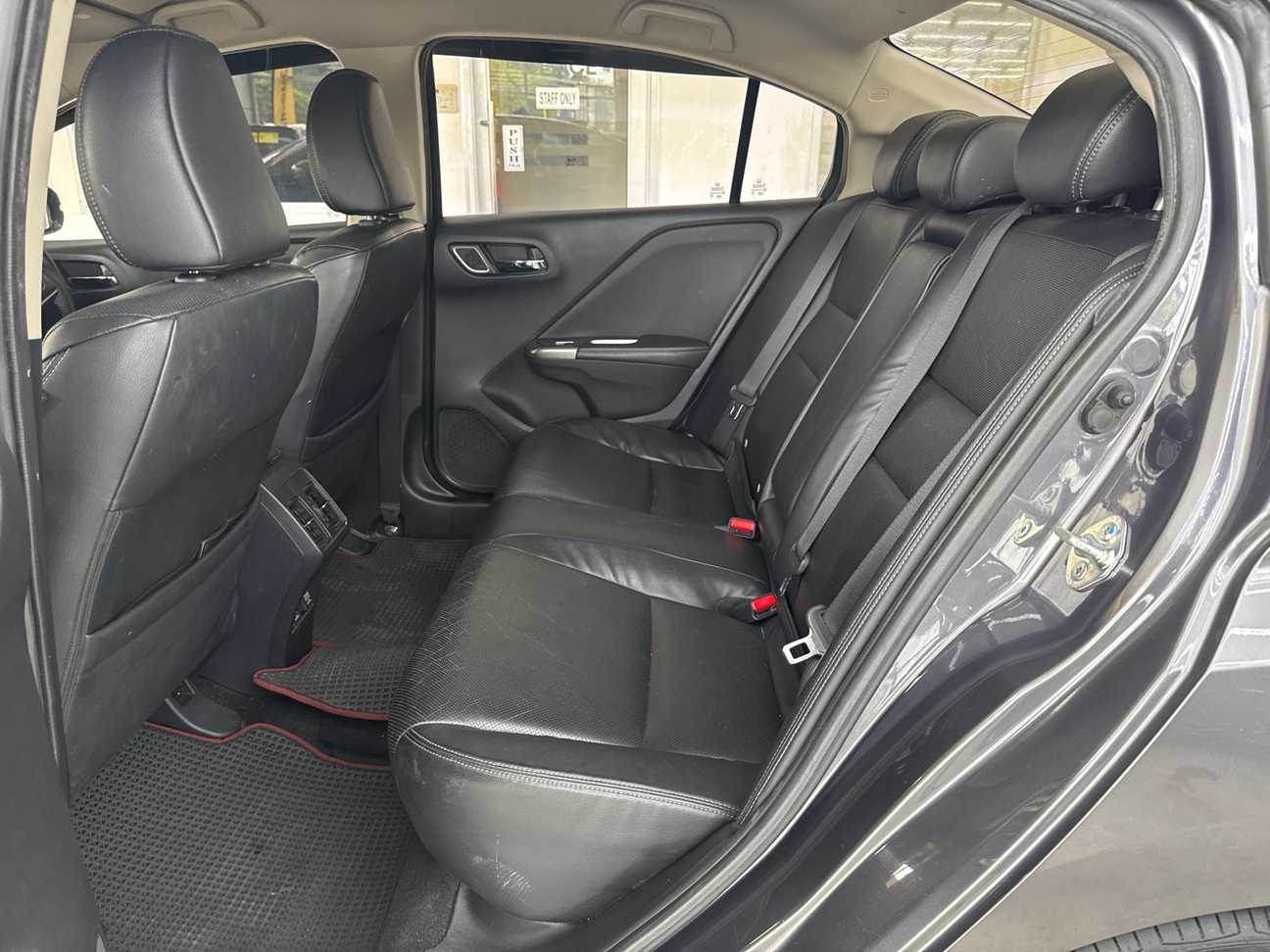 used 2018 Honda City V 1.5