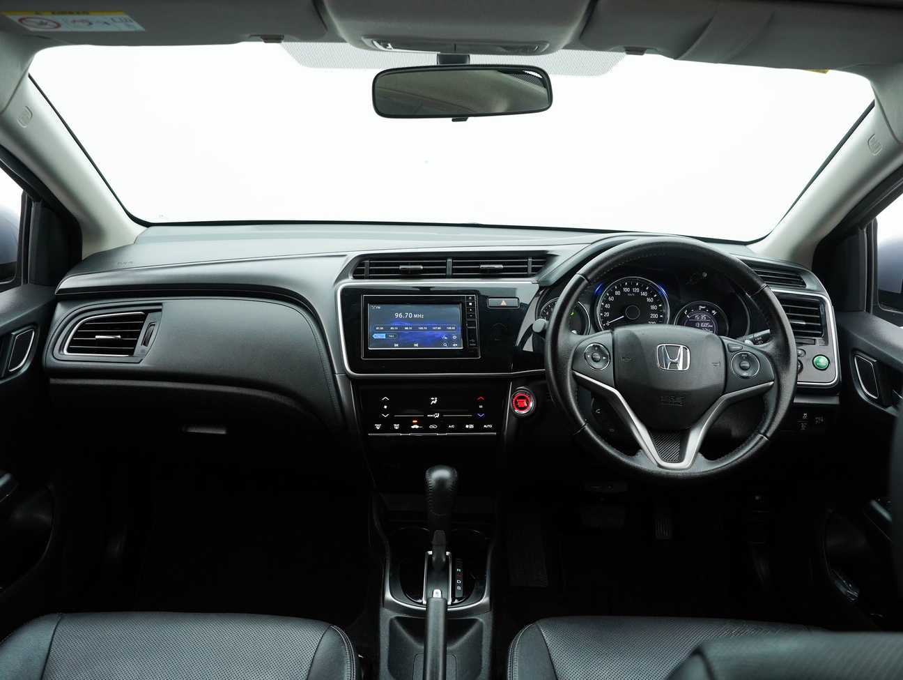 used 2017 Honda City V 1.5