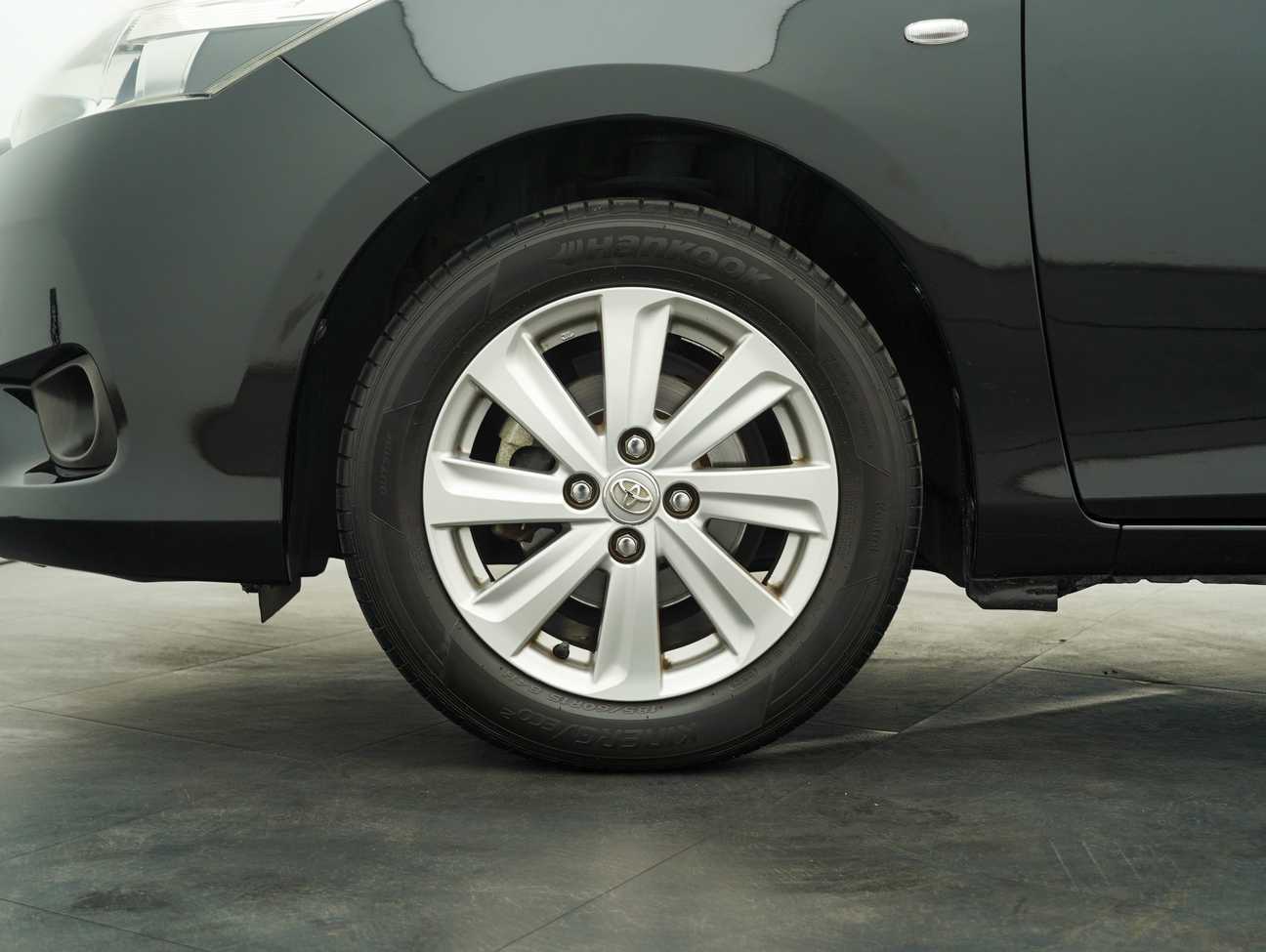 terpakai 2015 Toyota Vios J 1.5