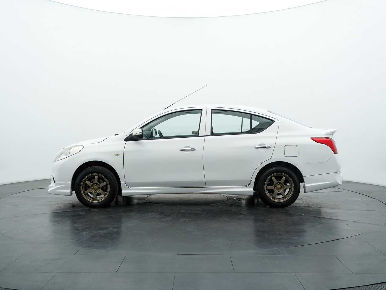 used 2014 Nissan Almera E 1.5