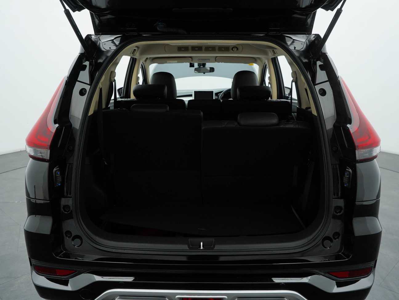 terpakai 2022 Mitsubishi Xpander  1.5