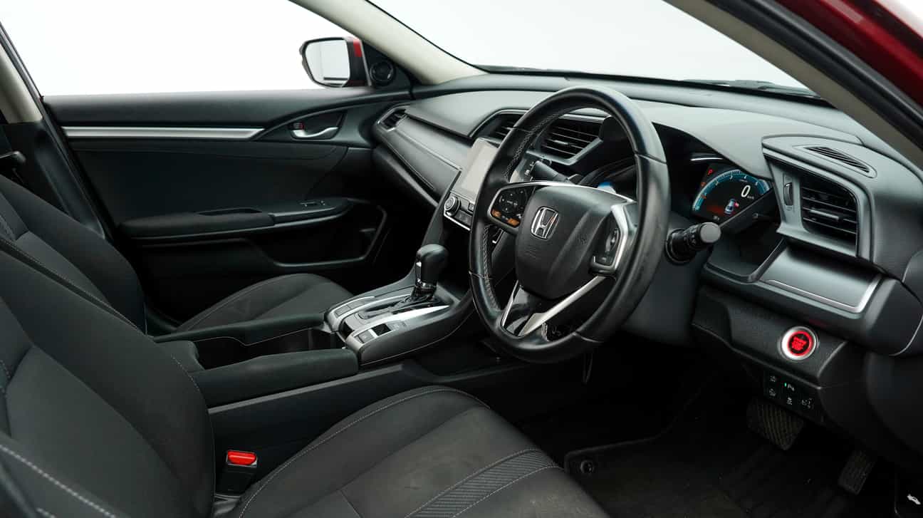 terpakai 2017 Honda CIVIC I-VTEC 1.8
