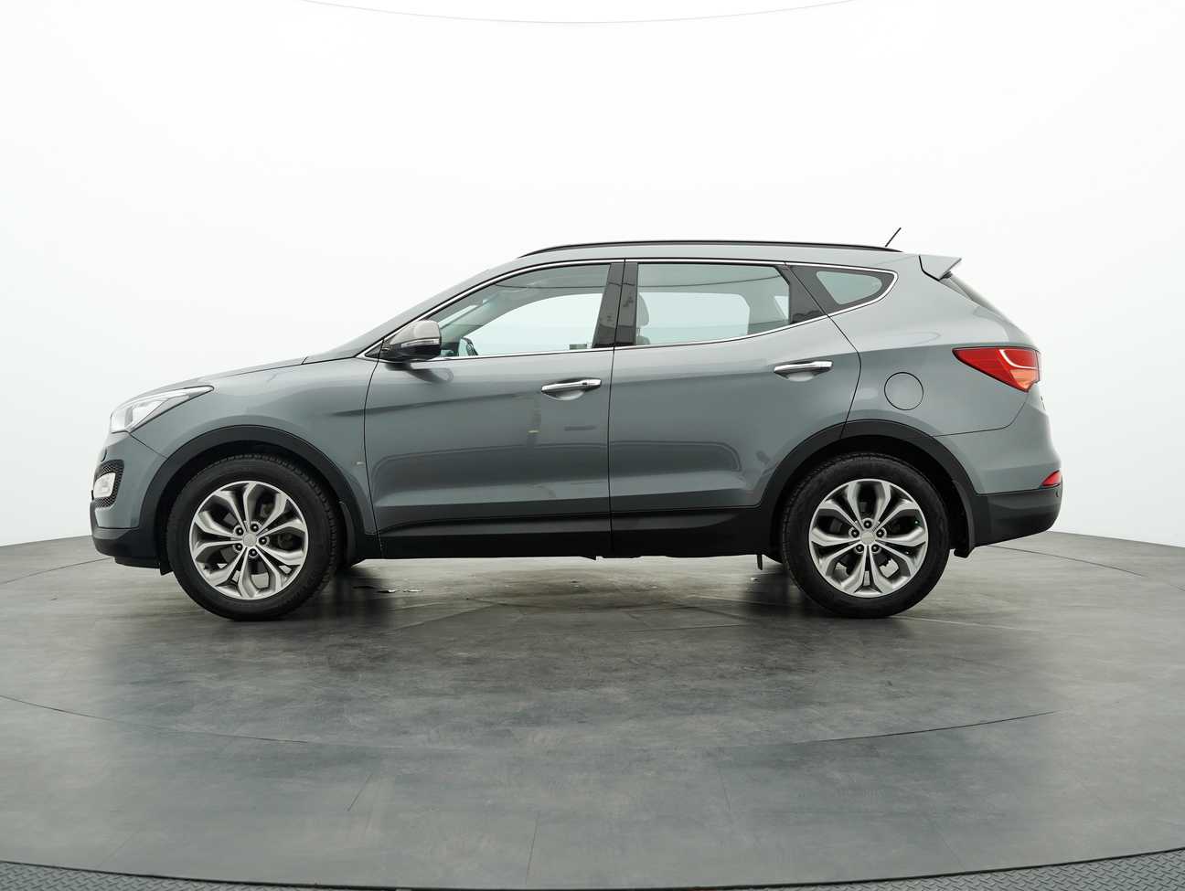 used 2015 Inokom SANTA FE G 2.4