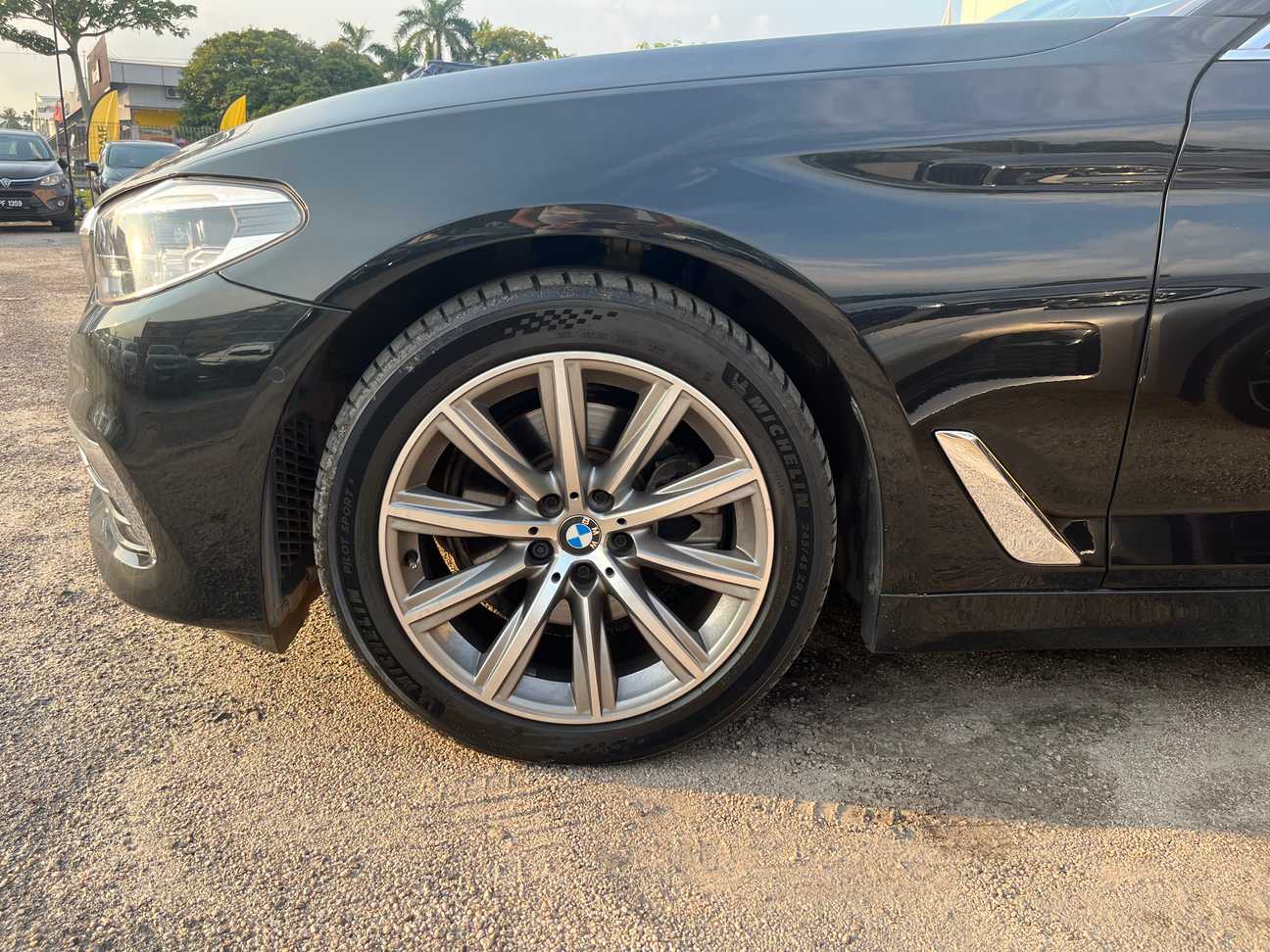 used 2019 BMW 520i Luxury 2.0