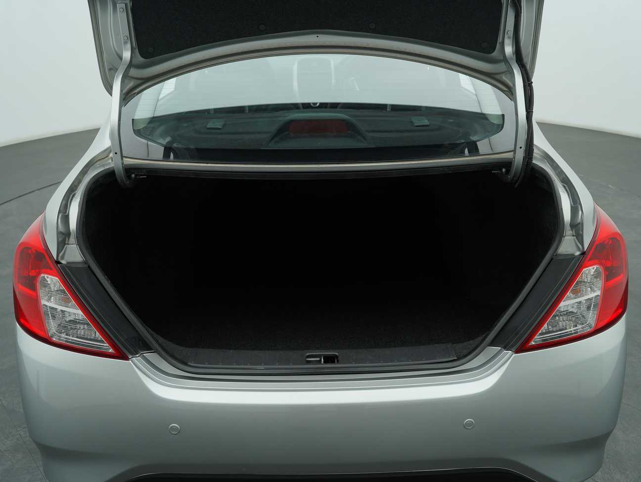 used 2016 Nissan Almera VL 1.5