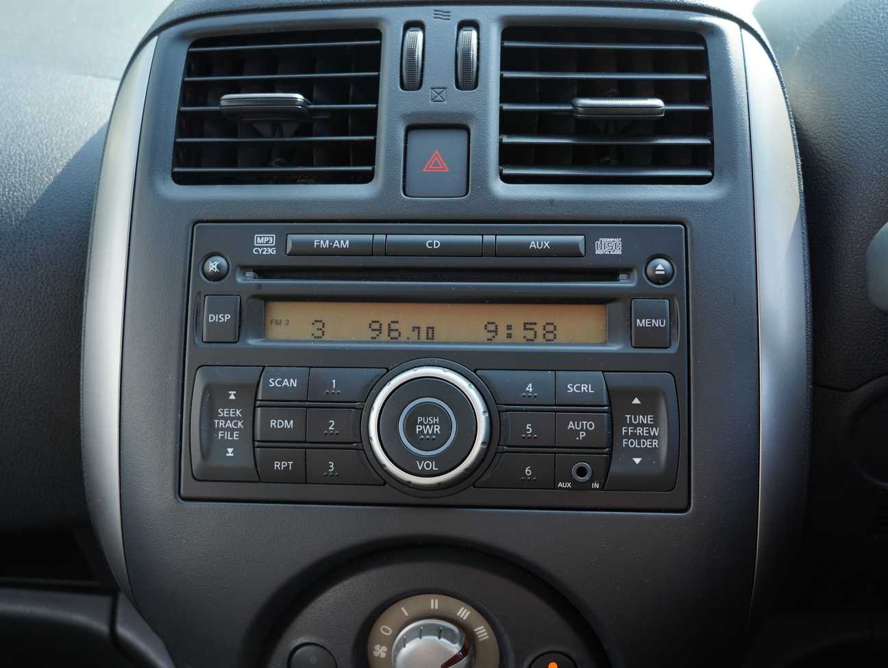 used 2013 Nissan Almera E 1.5