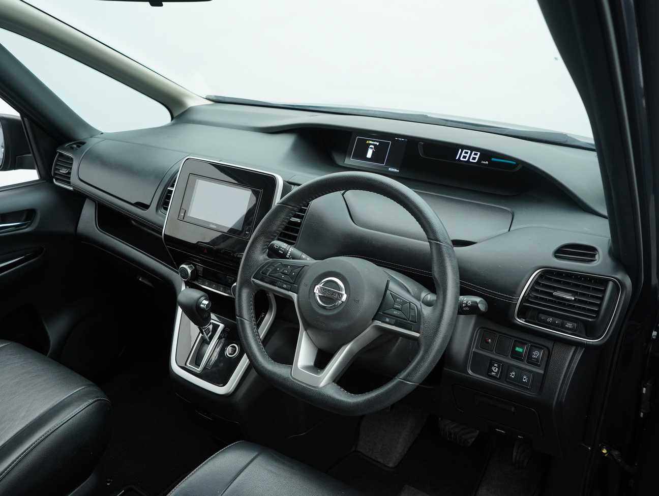 terpakai 2019 Nissan Serena S-Hybrid High-Way Star 2.0