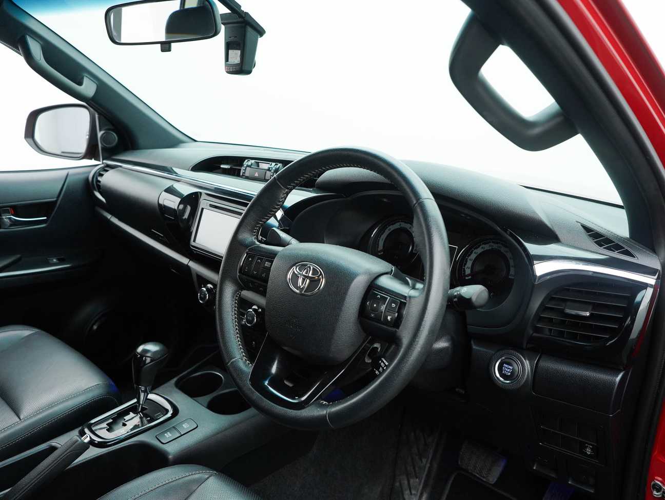 terpakai 2018 Toyota Hilux L-Edition Dual Cab 2.8